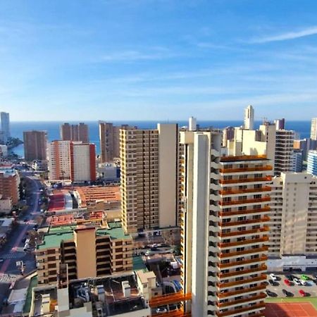 Gemelos 22-1-23 Benidorm Dış mekan fotoğraf