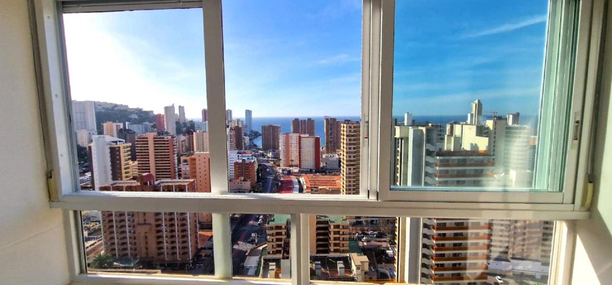 Gemelos 22-1-23 Benidorm Dış mekan fotoğraf