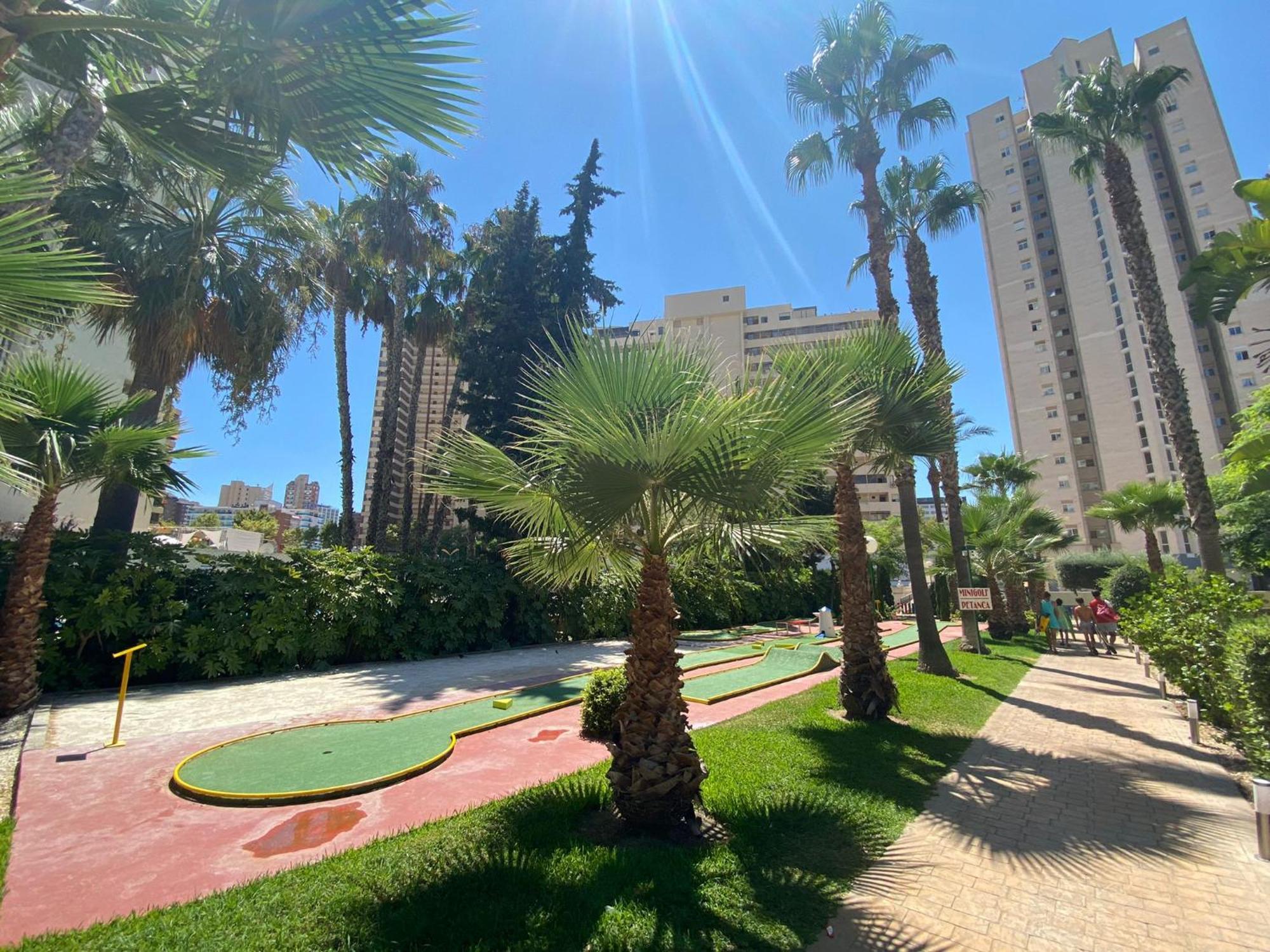 Gemelos 22-1-23 Benidorm Dış mekan fotoğraf